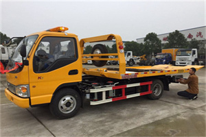 曲水哪里有拖车服务