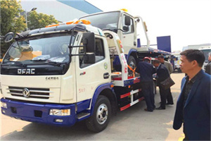 曲水汽车道路救援拖车价格